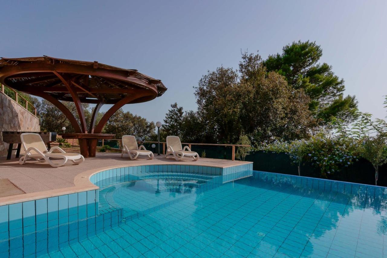 Cedri 14 Guest House Capitana Exterior photo